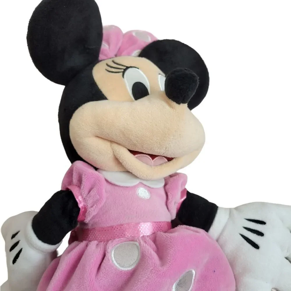 Minnie mouse plush 20
